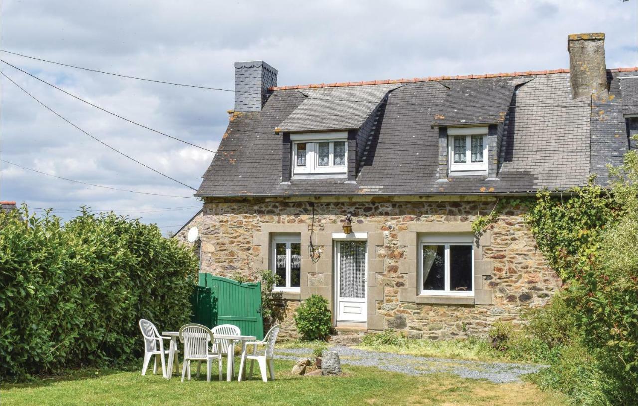 Lovely Home In Le Faouet With Kitchen Esterno foto